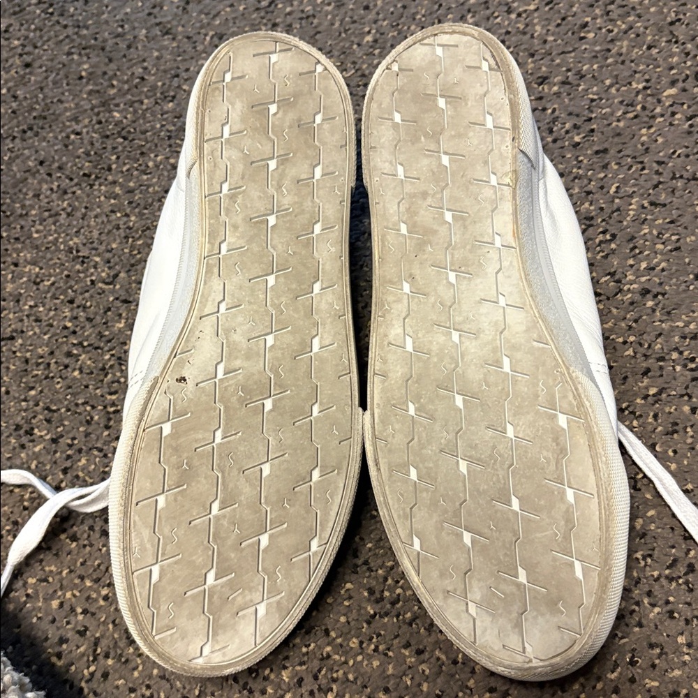 Frye Classic White Leather Sneakers.  Worn once - Picture 5 of 6